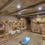 Somptueux Chalet Baron Megeve Vue.Jaccuzi.4 Mn A Pied Au Centre