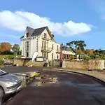 Appartement Charmant Avec Vue Sur La Mer Saint Pol De Leon 60M²