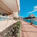 Magnifique T2 Au Calme Avec Une Superbe Vue Sur Le Port