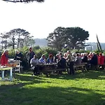 Auberge Granit Rose - Hebergement Partage En Auberge De Jeunesse - Vue Sur Mer - Dortoir Mixte & Camping