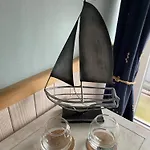 Rose De La Mer