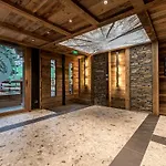 Penthouse Luxueux A Meribel Avec Spa Et Services Inclus - Fr-1-613-32