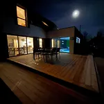 La Villa Iodee, Le Confort D Une Maison Neuve Equipee D Une Piscine Interieure Chauffee Toute L Annee, Tres Proche Des Plus Belles Plages