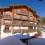Confortable Studio A La Clusaz, 4 Pers, Wifi, Balcon Sud - Fr-1-818-101