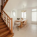 Jolie Maison Renovee Dans Un Quartier Calme - 6 Personnes