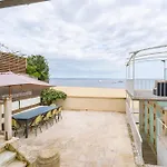 Somptueuse Demeure Arcachonnaise De Caractere Avec Acces Direct A La Plage