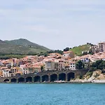 Regina'S Banyuls - Asmaraloka