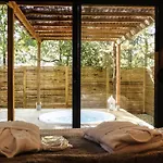 L'Haute En Couleur Cabanes Spas