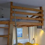 Les Yeux Bleus Bed & Breakfast