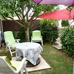Maison Charmante A La Rochelle Avec Jardin