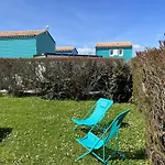 Maison Cosy Avec Piscine Partagee