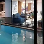 Furnished Apartment In An Attractive Town