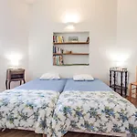 Apartment Villa La Concha-2 By Interhome