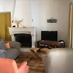 Jardin Arbore, Belle Maison Piscine