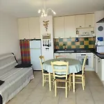 T2 Alcove A Gruissan, Plage, Piscine & Parking - Fr-1-796-41