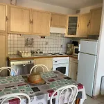 T3 De Plain-Pied Aux Sablons Iii, Port Leucate. 4 Pers. 2*. Terrasse, Parking Prive Et Securise. - Fr-1-798-25