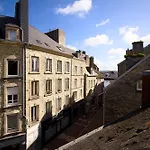 Petit Duplex Lumineux, Hyper Centre A 2 Pas Du Port, Intendance Luxury Host