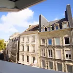 Petit Duplex Lumineux, Hyper Centre A 2 Pas Du Port, Intendance Luxury Host