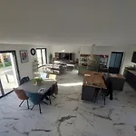 Villa Recente Spacieuse Piscine St Gilles