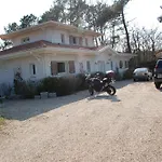 Villa Romance