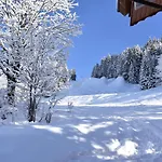 Appartement 4 Pieces Pour 8 A Meribel Avec Parking - Fr-1-180-645