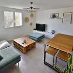 Bruyeres With Deck And Private Parking