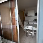 1Ere Ligne Port De Sete, 1 Chambre, Pkg, Piscine