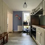 Beach House & Patio By Melrose