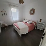 Appartement Port-Mer Pres Des Plages