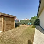 Charmant Pavillon 3 Chambres Pres De La Plage, Jardin, Wifi, Accepte Petits Animaux, Non-Fumeur - Fr-1-236-140