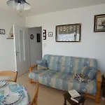 Appartement T2 A Notre-Dame-De-Monts, Balcon, Parking, Acces Plage - Fr-1-540-191