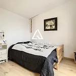 Maison 3 Chambres Avec Terrasse, Animaux Admis, Parking - Fr-1-236-132