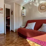 Studio Cabine Lumineux Avec Piscine A 400M De La Plage - 4 Couchages - Fr-1-225-822