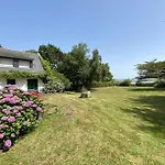 Fantastic 6 Bedroom House With Stunning Sea View