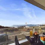 Appartement Avec Balcon Vue Mer Pour 6 Personnes !