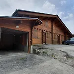 Demi-Chalet A La Clusaz, 6 Pers, 3 Ch, Cheminee, Parking, Animaux Ok - Fr-1-818-27
