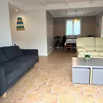 Grand Appartement, En Bord De Mer, 8 A 10 Personnes