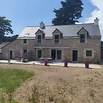 Ref 018 2 Maison Pour 2 Personnes Avec Grand Jardin Partage