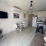 Collioure T2 Elegant Avec Terrasse Et Parking - Fr-1-309-492