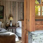 Le Chalet L'Harmonie - Pierres D'Histoire