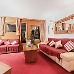 Chalet Choucas By Avoriaz Chalets