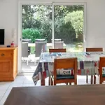 3 Bedroom Beautiful Home In Erquy