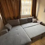 Studio Paradis