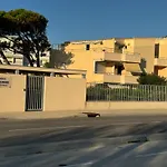 A Deux Pas De La Plage