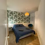Magnifique Appartement Vieux Port Refait A Neuf