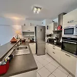 Sol-Y-Days Indigo, Spacieux Appartement A Deux Pas Des Plages
