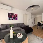 Escapade - Climatise, Terrasse, Wifi Top Prosconciergerie