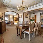 Hotel De La Loze