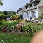 Grand Studio Duplex Avec Jardin