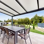 3 Bedroom Cozy Home In La Tremblade